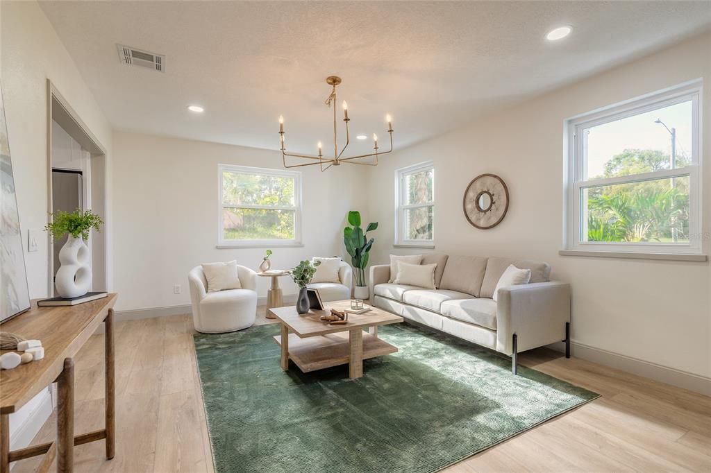 En Venta: $659,000 (4 camas, 3 baños, 2468 Pies cuadrados)