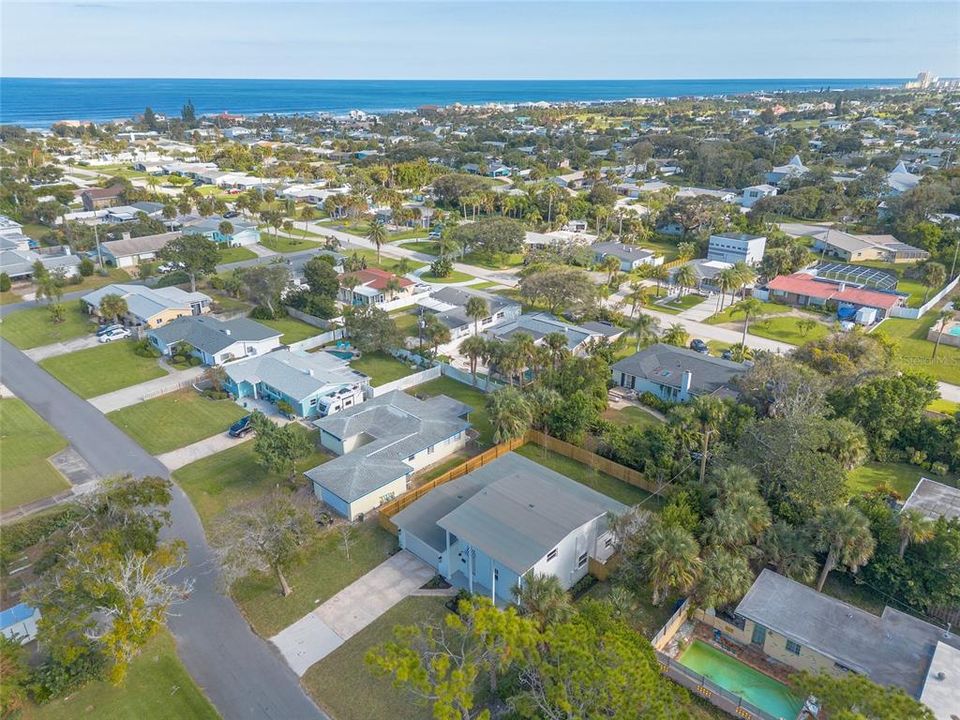 En Venta: $659,000 (4 camas, 3 baños, 2468 Pies cuadrados)