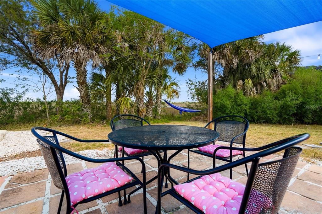 For Rent: $2,700 (3 beds, 2 baths, 1199 Square Feet)