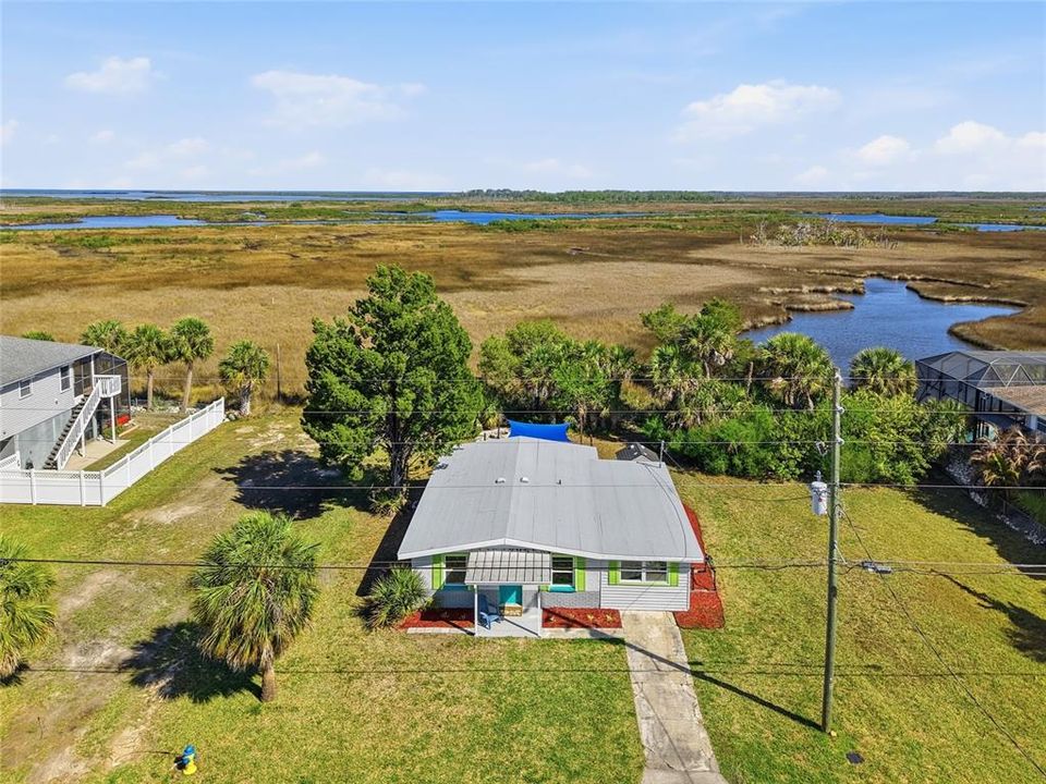 For Rent: $2,700 (3 beds, 2 baths, 1199 Square Feet)