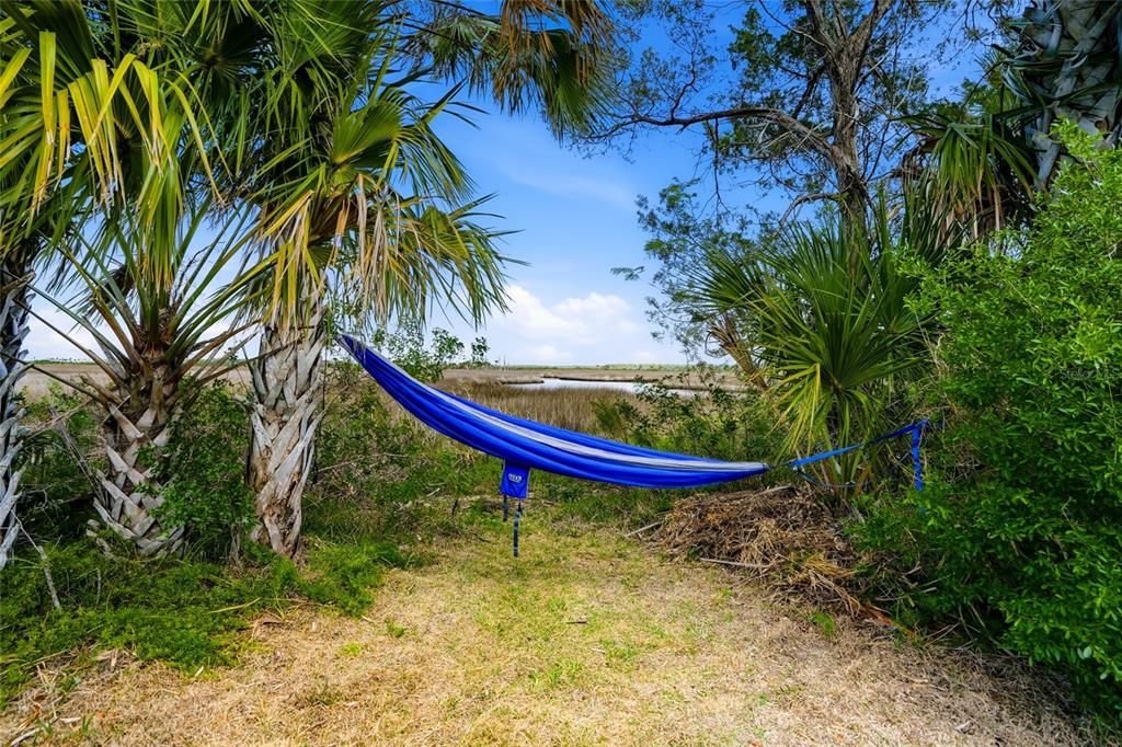 For Rent: $2,700 (3 beds, 2 baths, 1199 Square Feet)