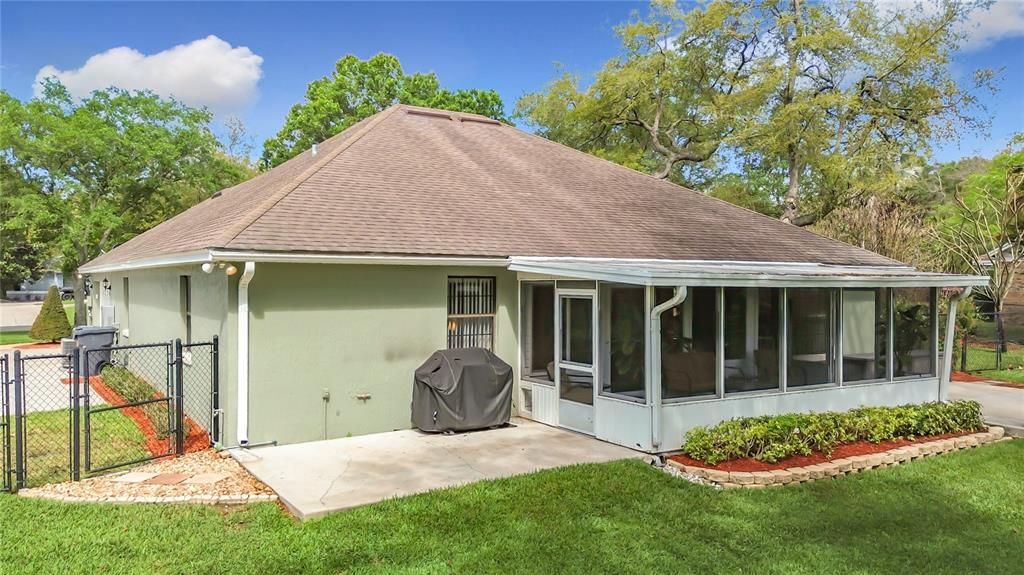 En Venta: $439,900 (3 camas, 2 baños, 2145 Pies cuadrados)