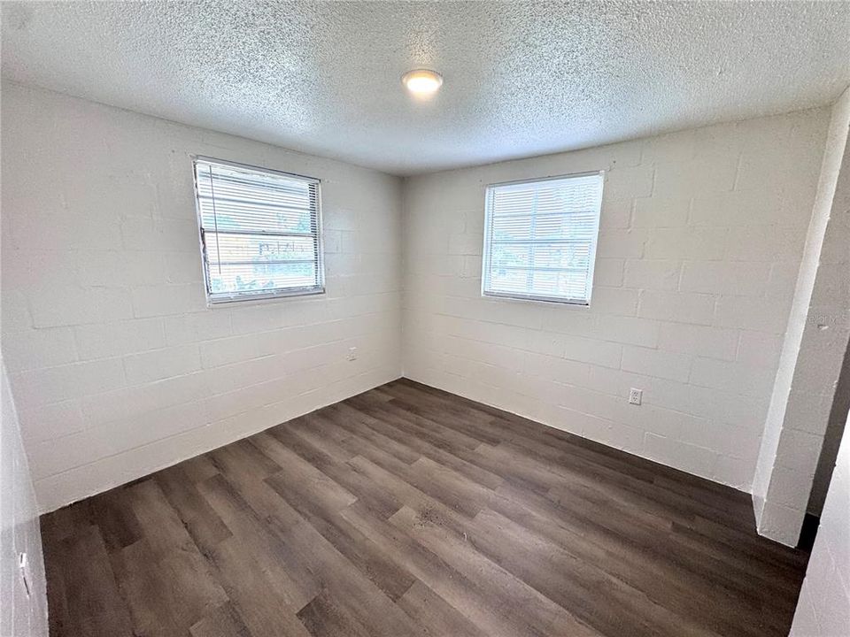 В аренду: $1,295 (2 спален, 1 ванн, 600 Квадратных фут)