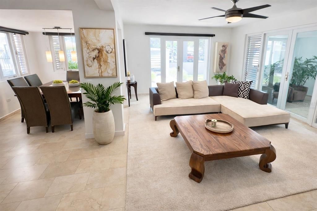 En Venta: $1,249,000 (4 camas, 3 baños, 2278 Pies cuadrados)