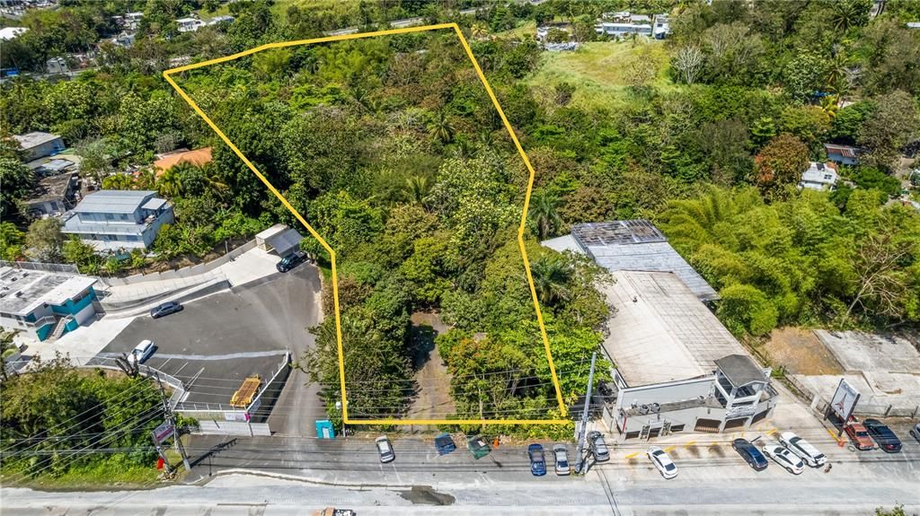 待售: $815,000 (4.01 acres)