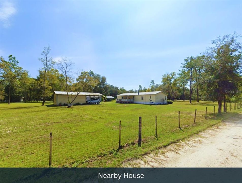 На продажу: $99,000 (4.83 acres)