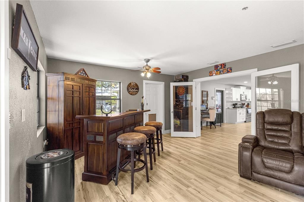 For Sale: $575,000 (3 beds, 2 baths, 2008 Square Feet)