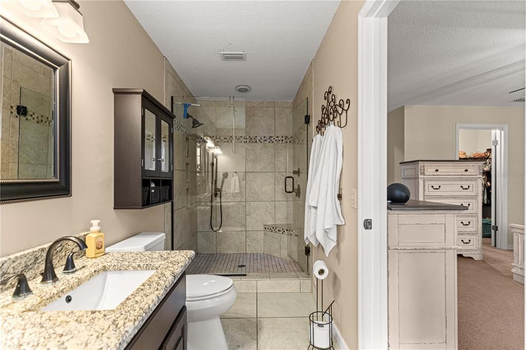 For Sale: $575,000 (3 beds, 2 baths, 2008 Square Feet)