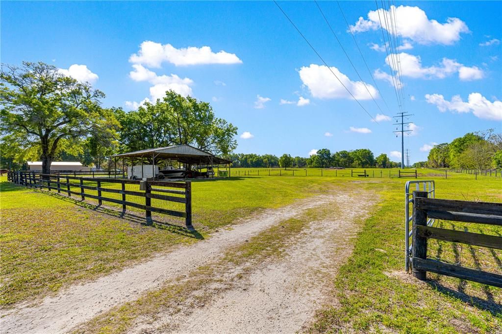 For Sale: $575,000 (3 beds, 2 baths, 2008 Square Feet)