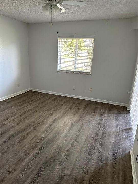 Active With Contract: $169,000 (2 beds, 2 baths, 960 Square Feet)