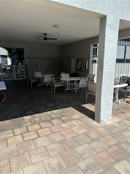 Active With Contract: $169,000 (2 beds, 2 baths, 960 Square Feet)