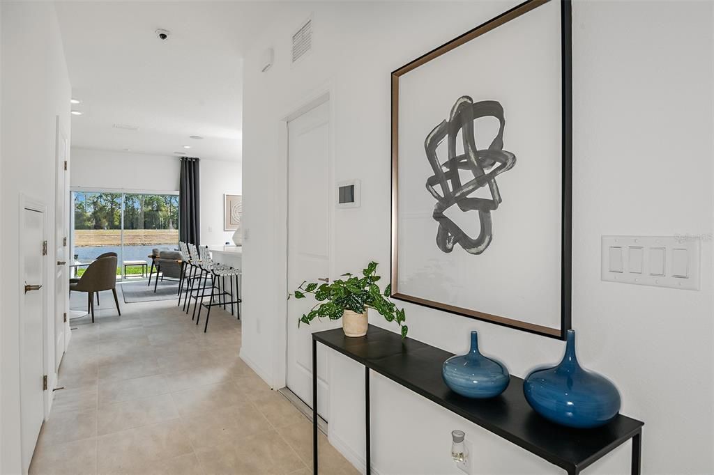 Active With Contract: $277,400 (3 beds, 2 baths, 1404 Square Feet)