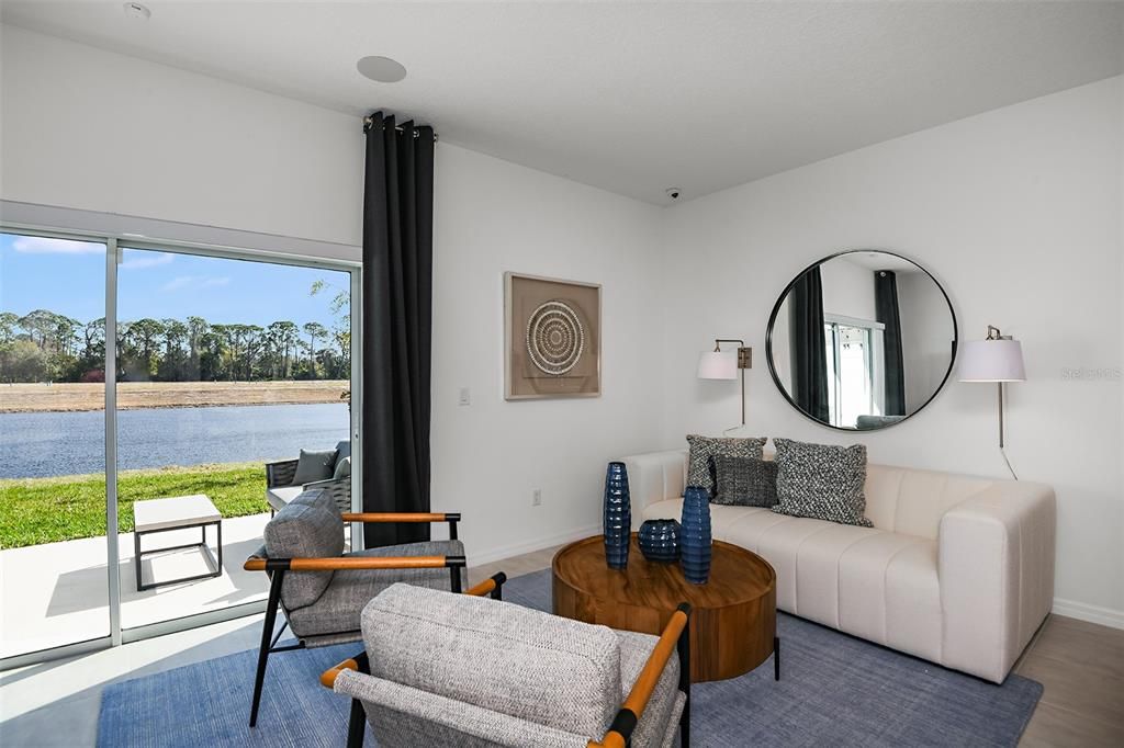 Active With Contract: $277,400 (3 beds, 2 baths, 1404 Square Feet)
