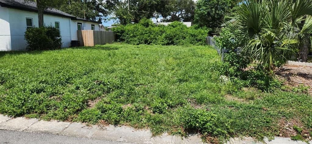 待售: $84,900 (0.08 acres)