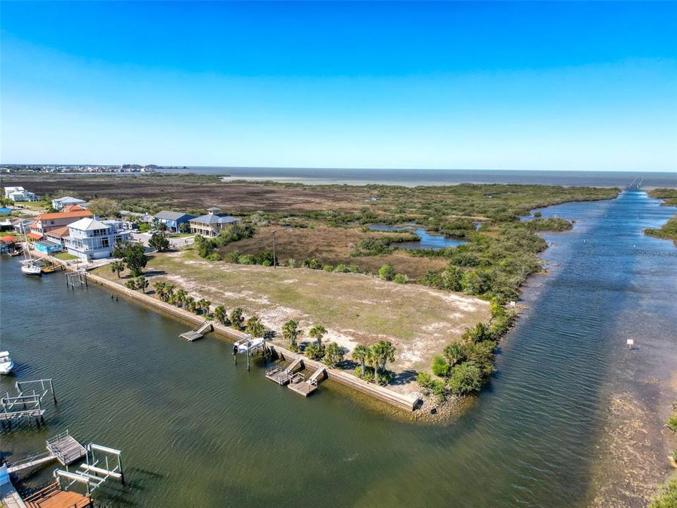 На продажу: $49,000 (0.34 acres)