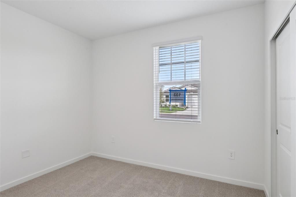 Active With Contract: $386,990 (4 beds, 3 baths, 2193 Square Feet)