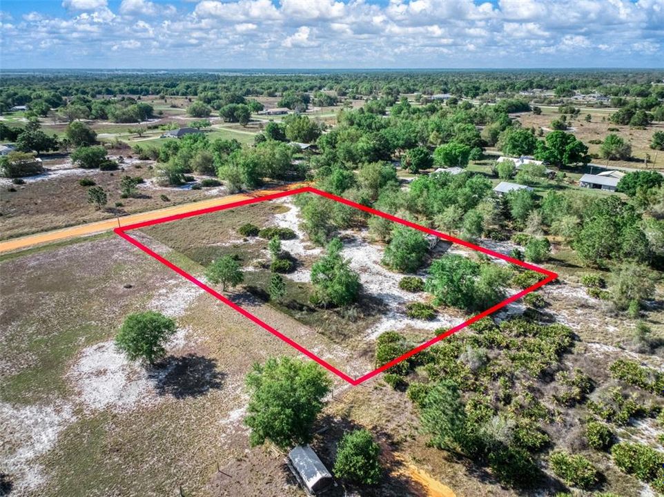 На продажу: $27,495 (1.14 acres)