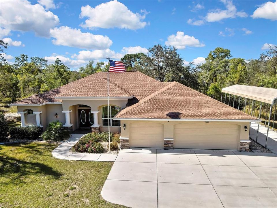 Vendido Recientemente: $619,000 (3 camas, 2 baños, 2022 Pies cuadrados)