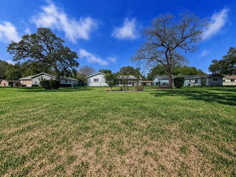 На продажу: $139,000 (2 спален, 2 ванн, 1292 Квадратных фут)