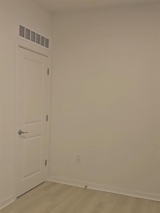 В аренду: $1,700 (1 спален, 1 ванн, 750 Квадратных фут)