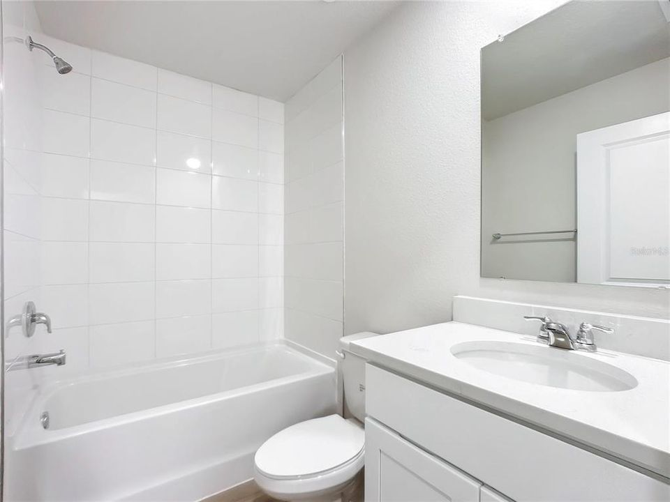 En Venta: $489,900 (4 camas, 0 baños, 1954 Pies cuadrados)