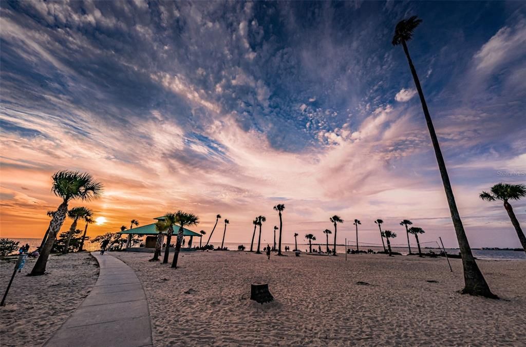 En Venta: $55,000 (0.17 acres)