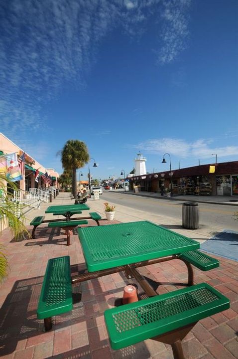 En Venta: $55,000 (0.17 acres)