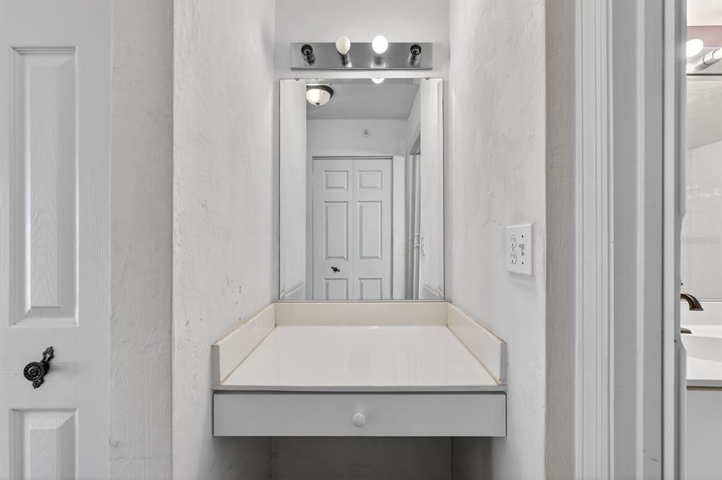 На продажу: $380,000 (2 спален, 2 ванн, 1745 Квадратных фут)