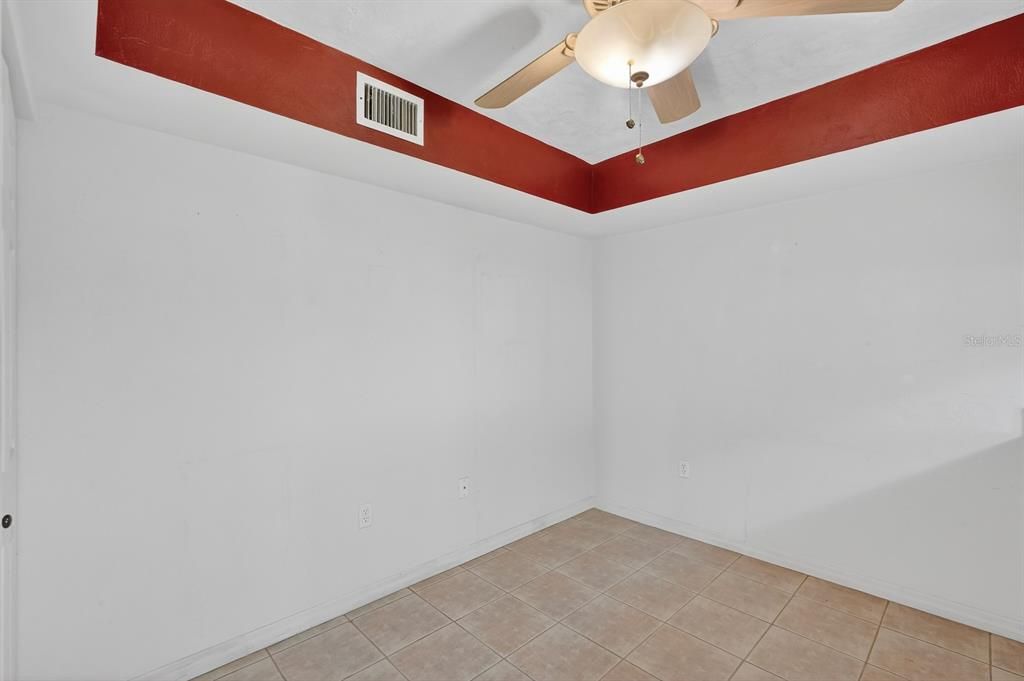 На продажу: $380,000 (2 спален, 2 ванн, 1745 Квадратных фут)