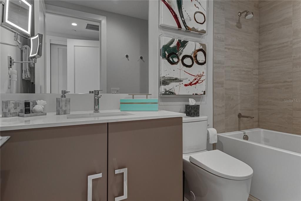 For Rent: $13,900 (3 beds, 3 baths, 2160 Square Feet)