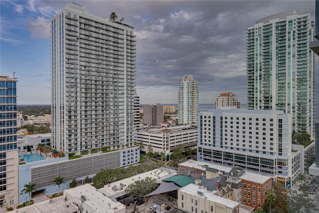 For Rent: $13,900 (3 beds, 3 baths, 2160 Square Feet)