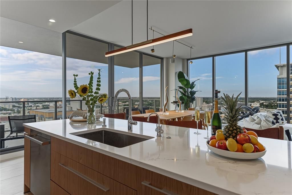 For Rent: $13,900 (3 beds, 3 baths, 2160 Square Feet)