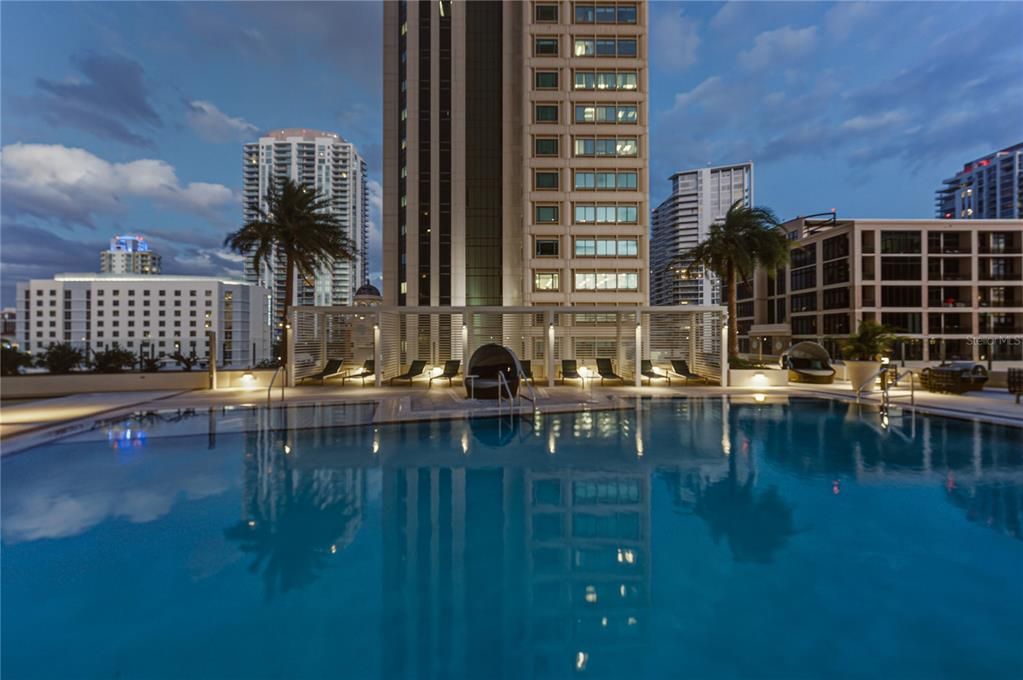 For Rent: $13,900 (3 beds, 3 baths, 2160 Square Feet)