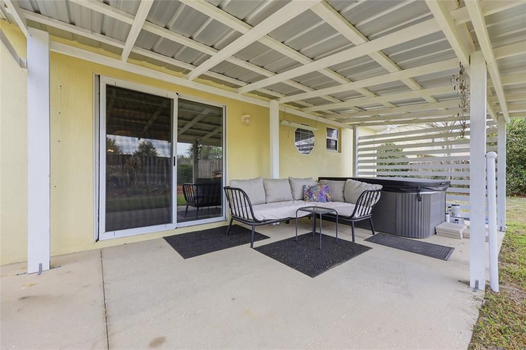 En Venta: $334,900 (3 camas, 2 baños, 1825 Pies cuadrados)