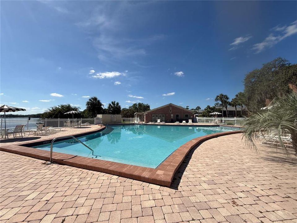 En Venta: $134,500 (2 camas, 1 baños, 891 Pies cuadrados)