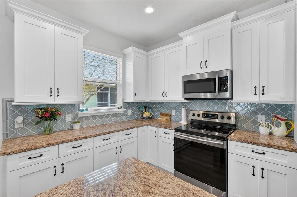 На продажу: $624,900 (3 спален, 2 ванн, 1725 Квадратных фут)