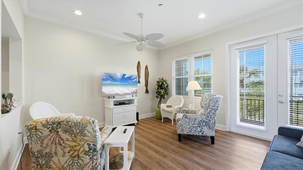 For Sale: $449,000 (3 beds, 2 baths, 2245 Square Feet)