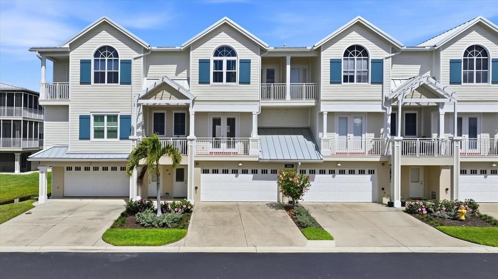 For Sale: $449,000 (3 beds, 2 baths, 2245 Square Feet)