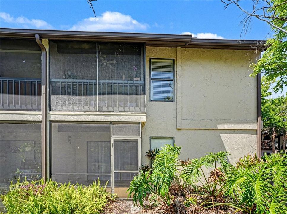 En Venta: $175,000 (2 camas, 2 baños, 1070 Pies cuadrados)