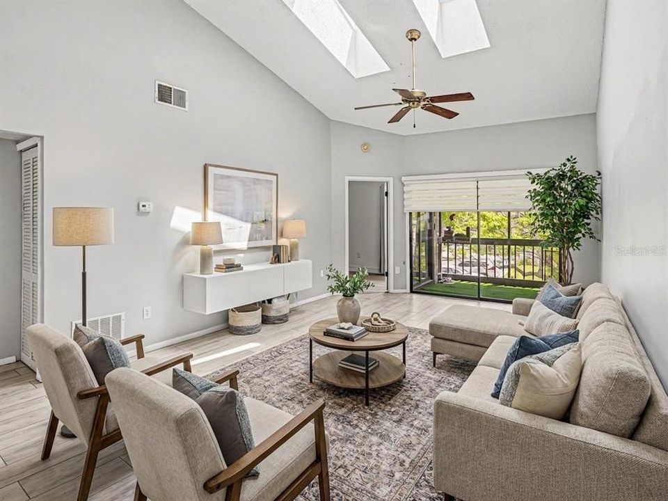 En Venta: $175,000 (2 camas, 2 baños, 1070 Pies cuadrados)