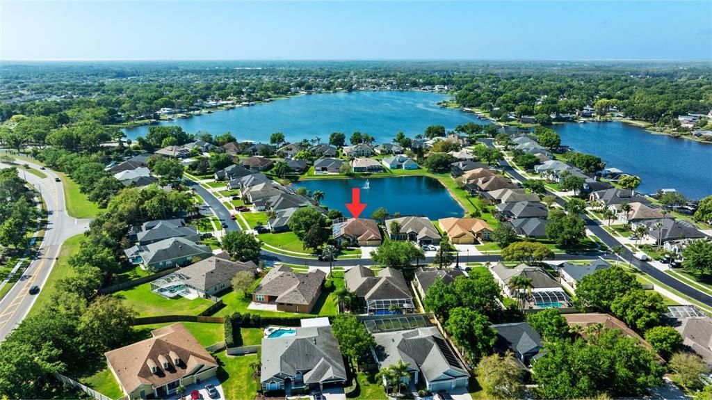 Activo con contrato: $735,000 (4 camas, 3 baños, 3625 Pies cuadrados)