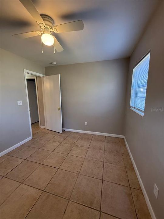 出租: $1,025 (2 贝兹, 1 浴室, 648 平方英尺)