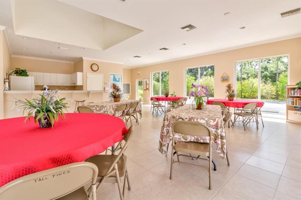 For Rent: $4,000 (2 beds, 2 baths, 1230 Square Feet)