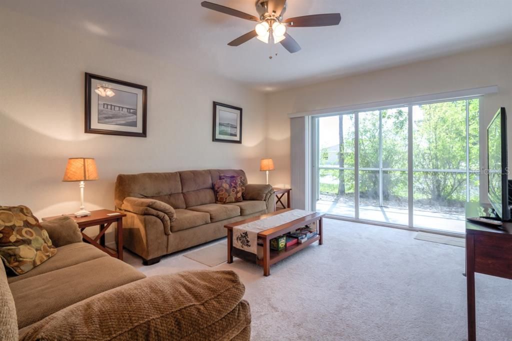 For Rent: $4,000 (2 beds, 2 baths, 1230 Square Feet)