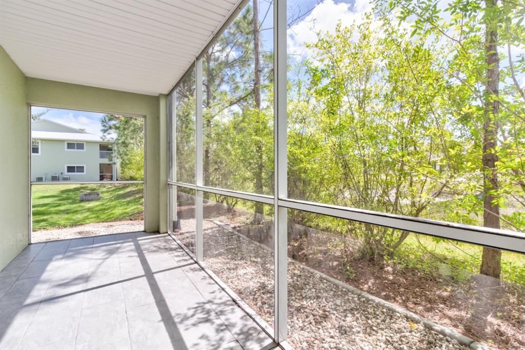 For Rent: $4,000 (2 beds, 2 baths, 1230 Square Feet)