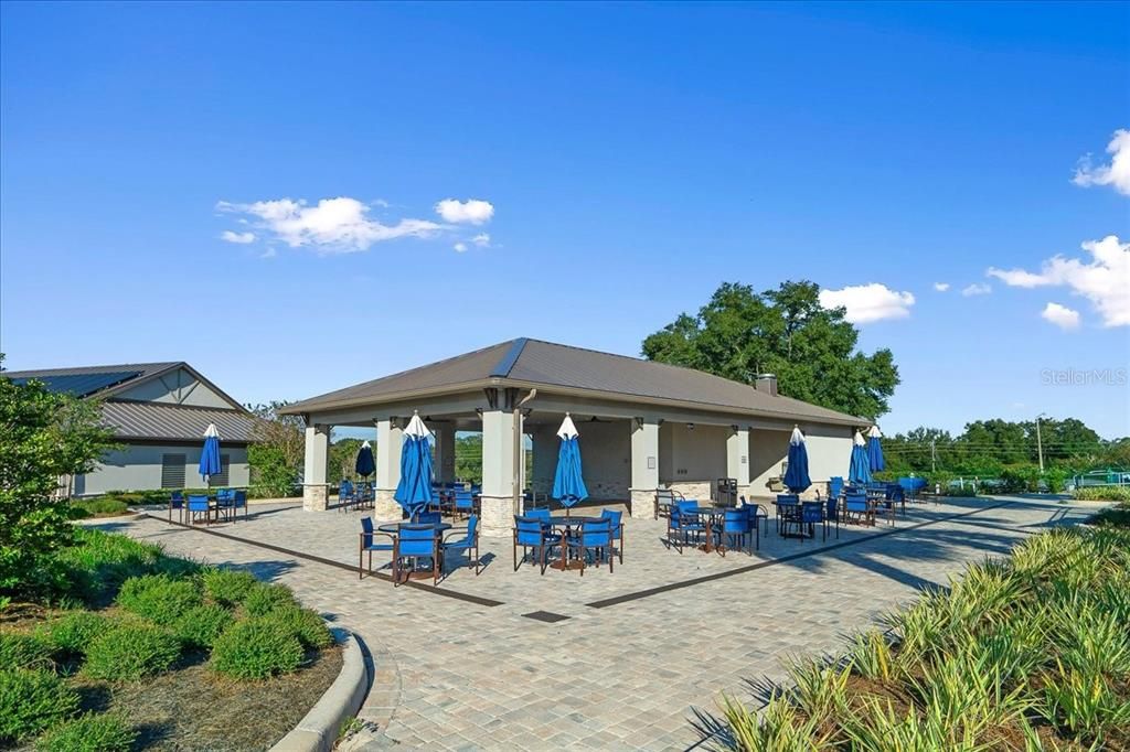 For Sale: $225,000 (2 beds, 2 baths, 1688 Square Feet)