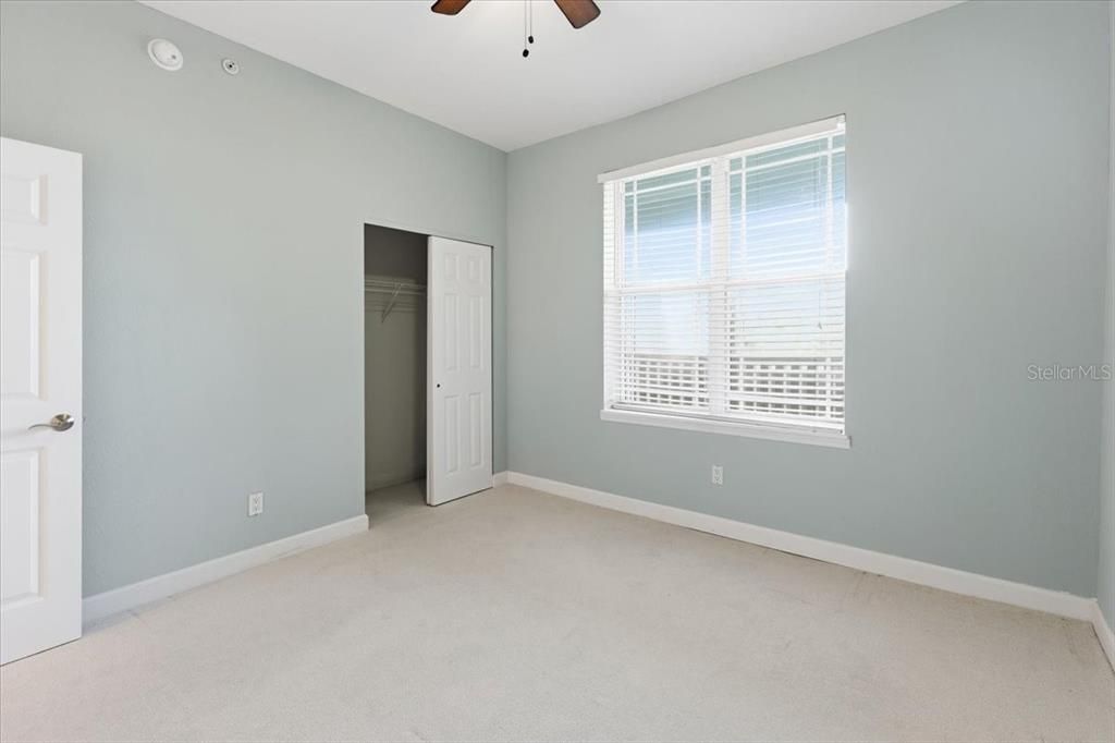 В аренду: $1,450 (2 спален, 2 ванн, 1543 Квадратных фут)