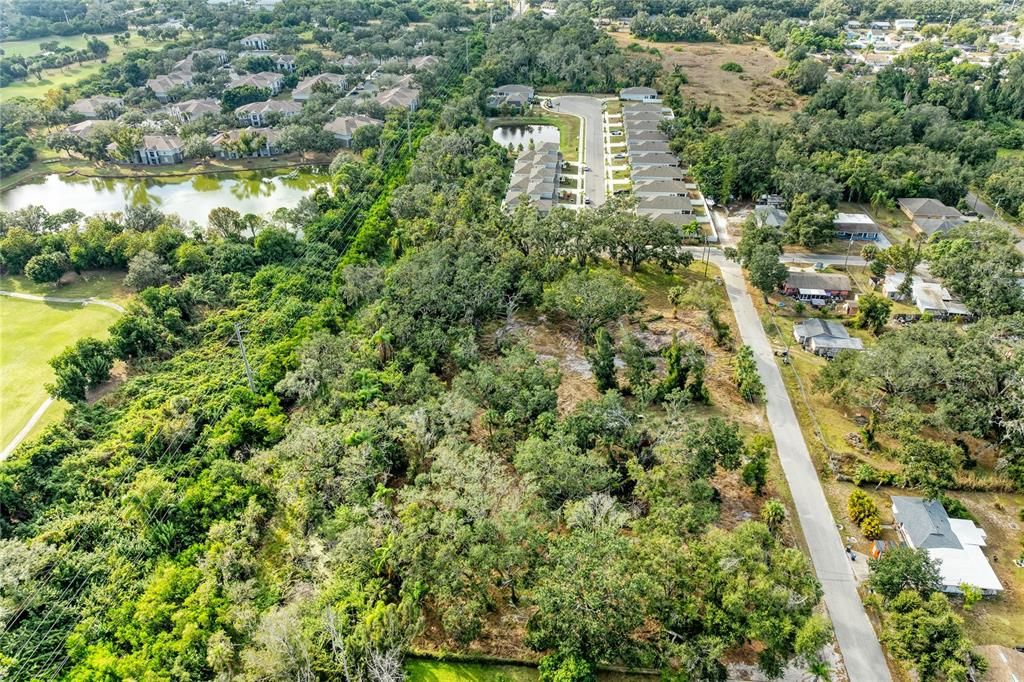 На продажу: $218,000 (0.44 acres)