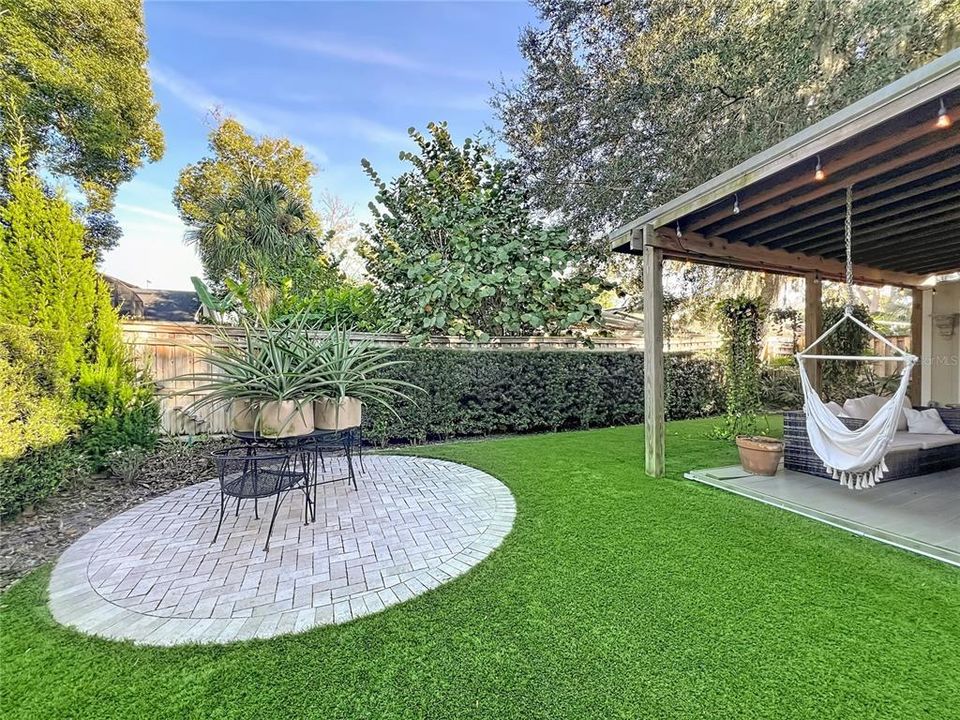 For Sale: $659,000 (3 beds, 2 baths, 1784 Square Feet)