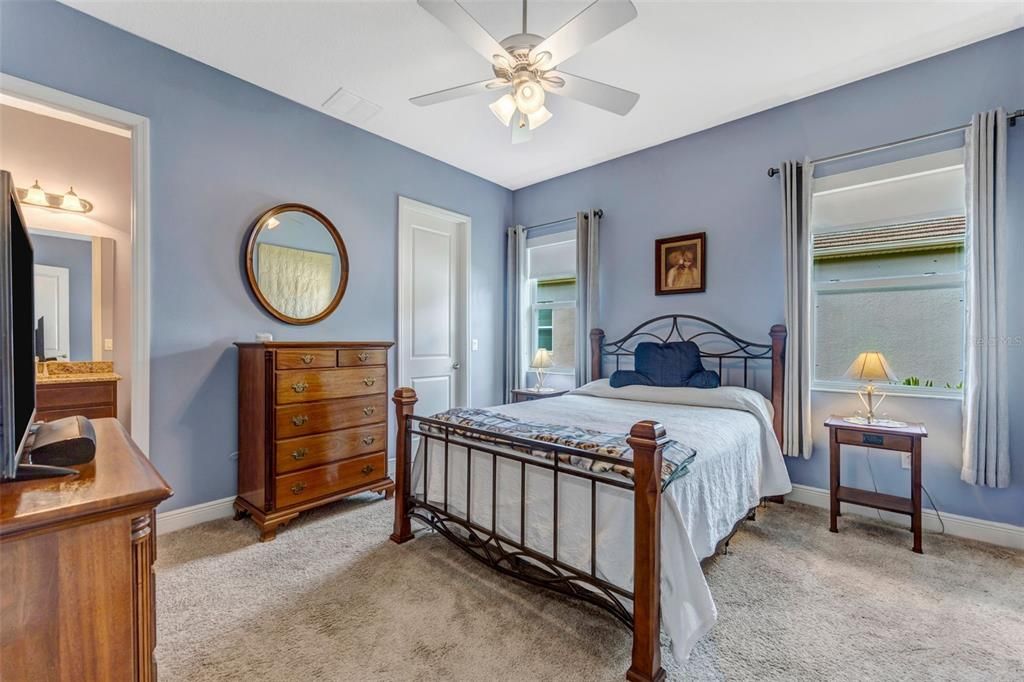 For Sale: $935,000 (3 beds, 3 baths, 3186 Square Feet)